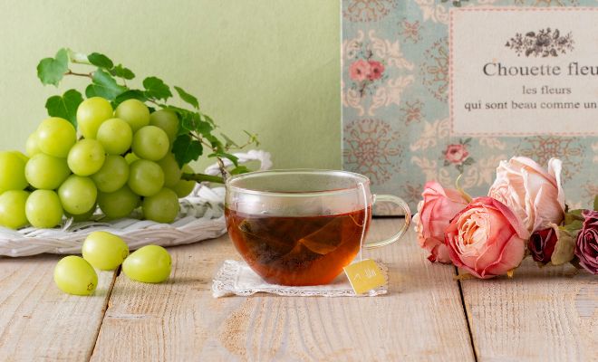 花と白葡萄の川根紅茶
